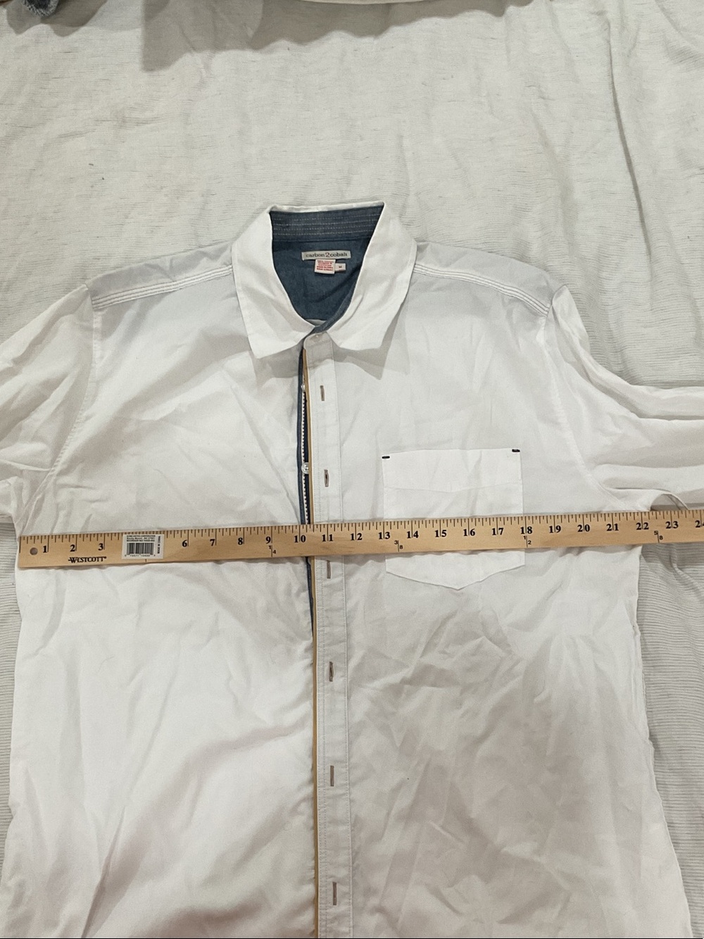 Classic Carbon2Cobalt White Men's Dress Shirt with Contrast Collar - Picture 5 of 5